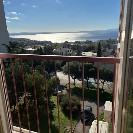 Apartment Ura Rijeka Exterior photo